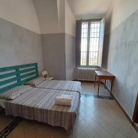 Domus Narnia Vandrerhjem *